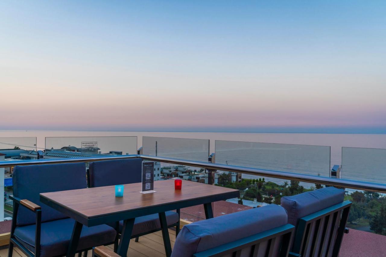 Mercure Trabzon Hotel المظهر الخارجي الصورة Skyline Bar